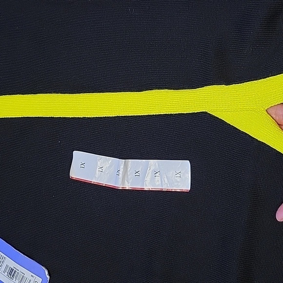 NWT black skirt - Picture 3 of 4